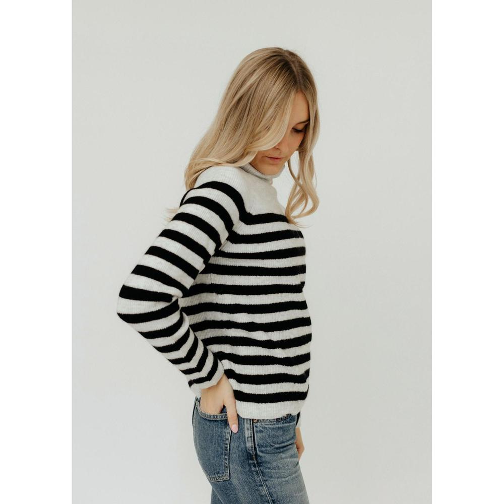 NEW VELVET BY GRAHAM & SPENCER yvie sweater in heather grey - Picture 3 of 4